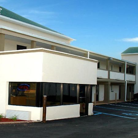 Hotel Vicenza Monmouth Junction Esterno foto